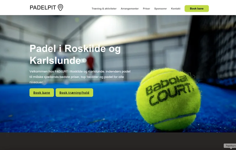 PADELPITs hjemmeside med en tydelig vej til banebooking
